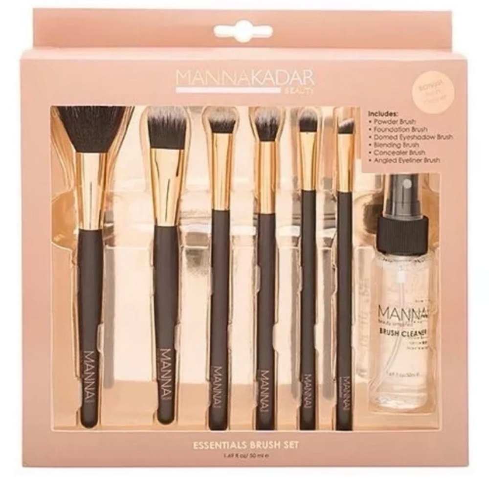 New in Box Manna Kadar The Essentials Beauty Brush Set